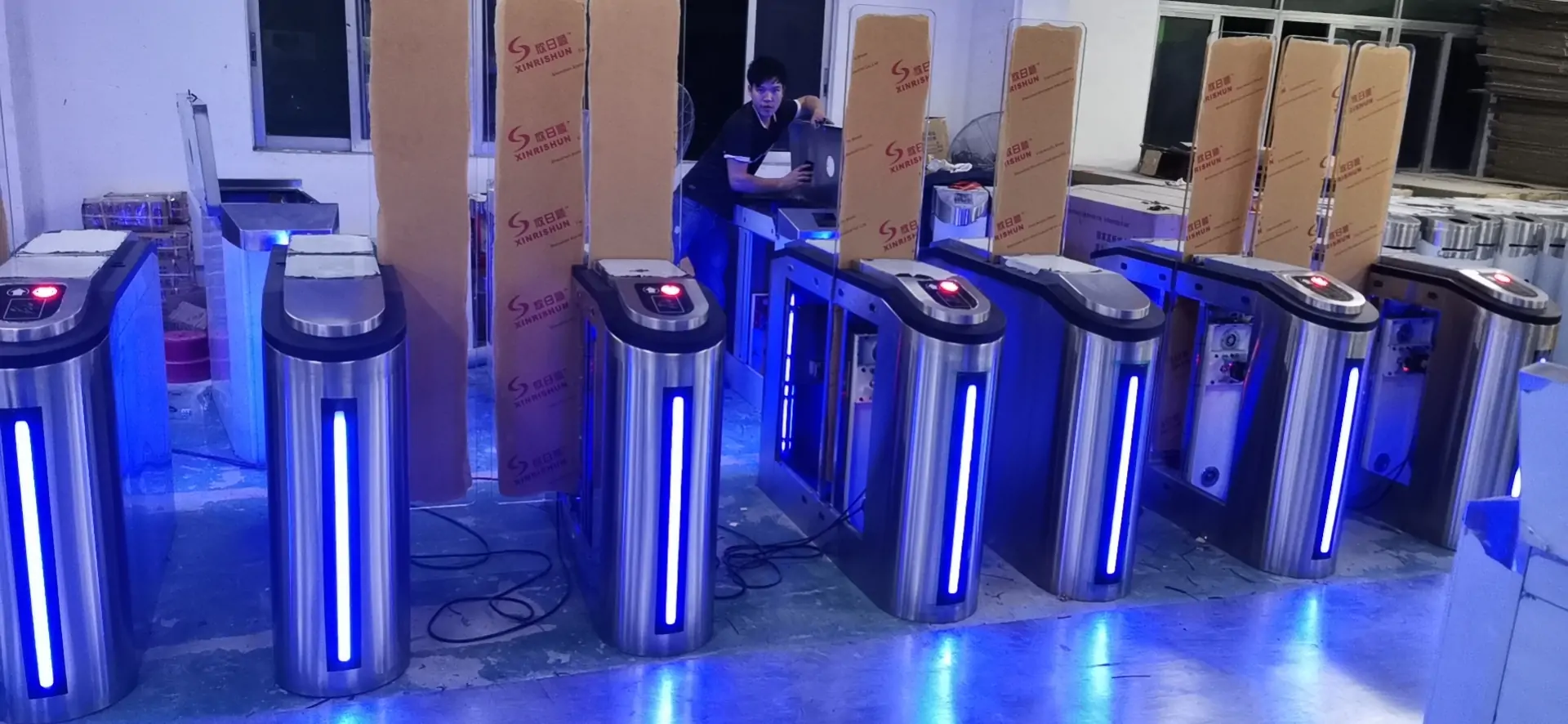 What Makes Sliding Gate Turnstiles Ideal for Premium Security Needs? | KARSUN The JS-PYZ018 – Oval Shape Sliding Turnstile