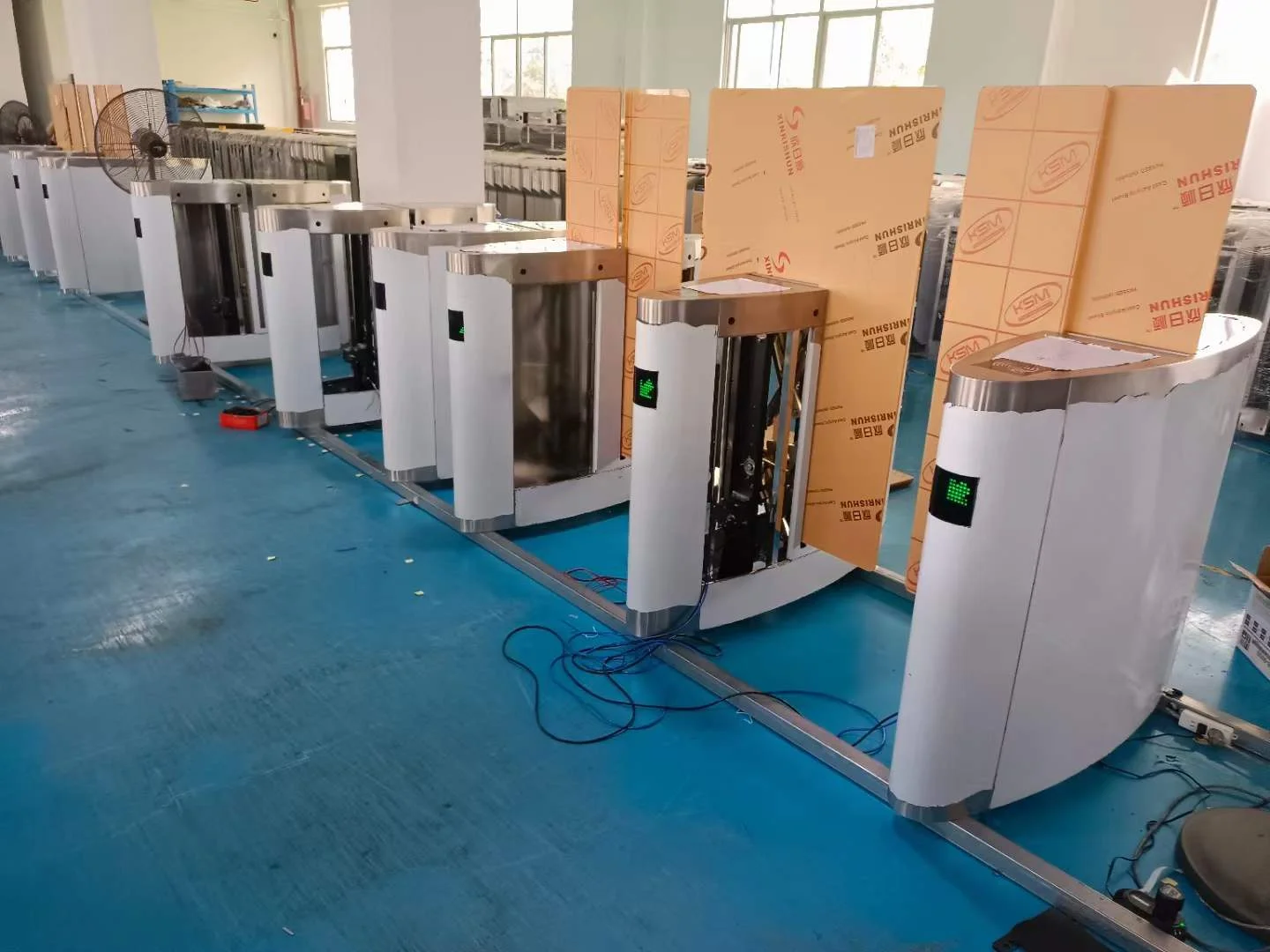 What Makes Sliding Gate Turnstiles Ideal for Premium Security Needs? | KARSUN The sliding turnstiles from KARSUN