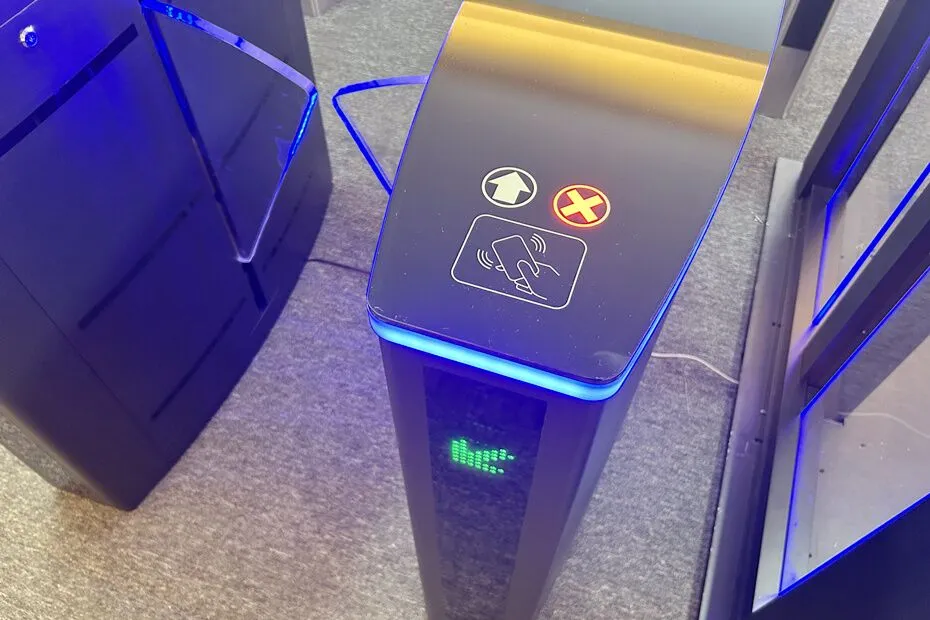Turnstile Gate with Card Reader: Enhancing Access Control in 2025 | KARSUN Turnstile Gate with Card Reader: Enhancing Access Control in 2025 KARSUN